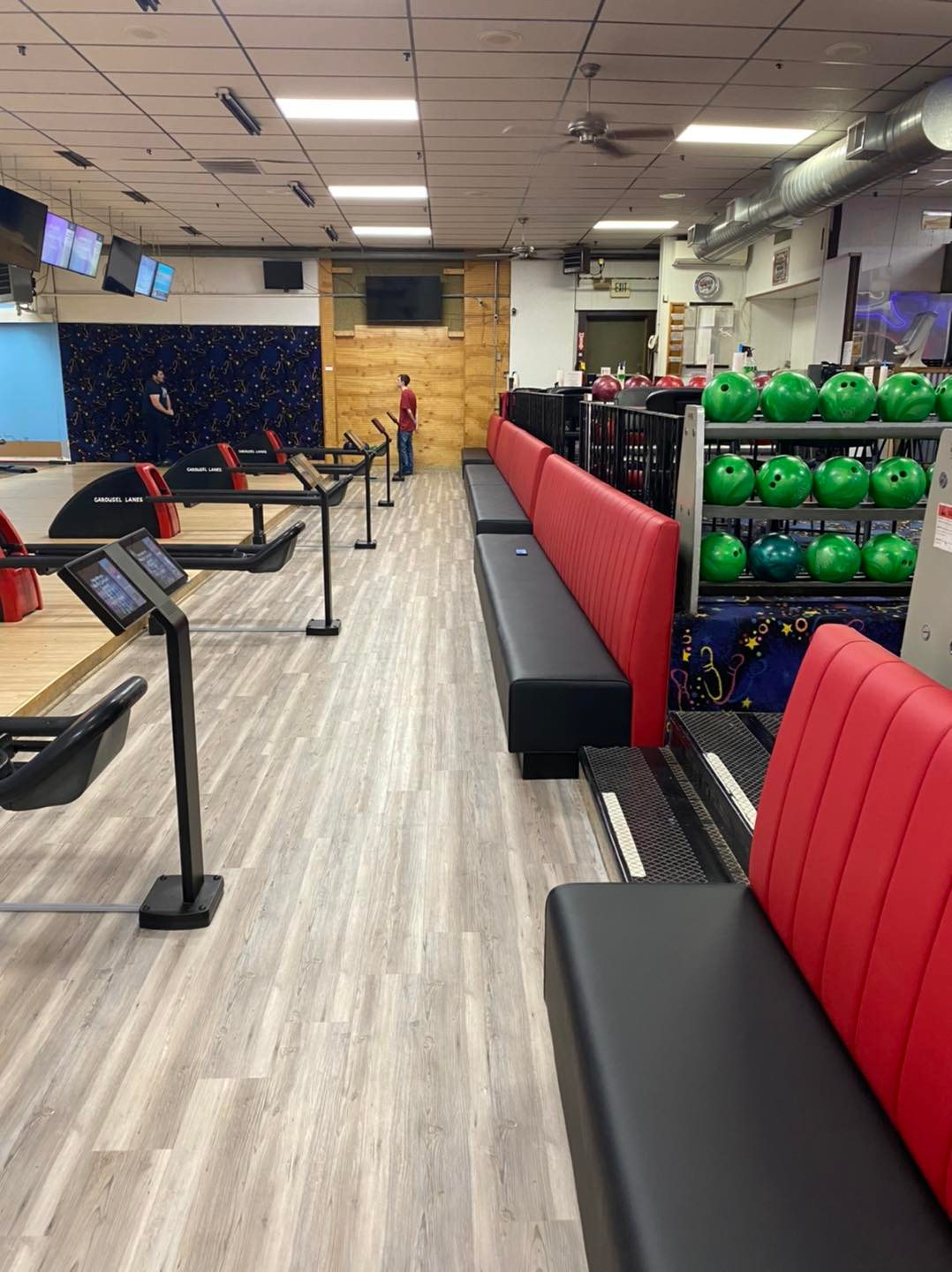 Ripics Carousel Lanes