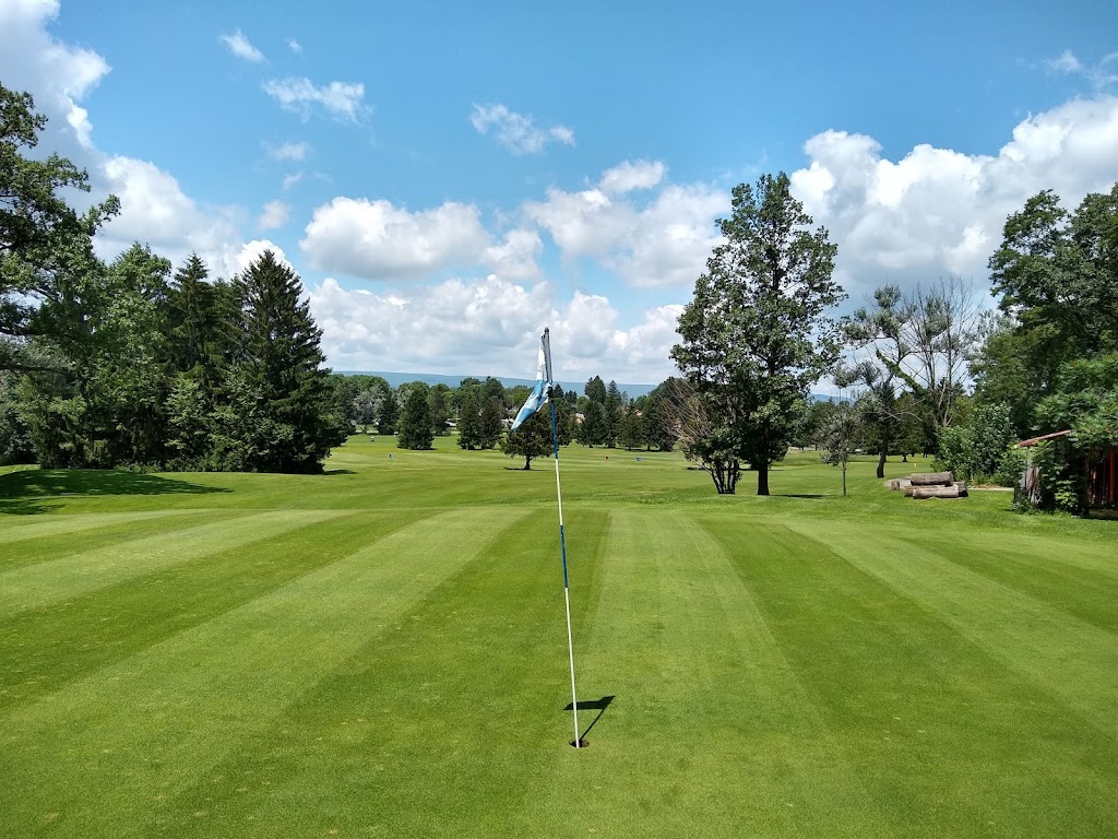Richland Greens Golf Center 1
