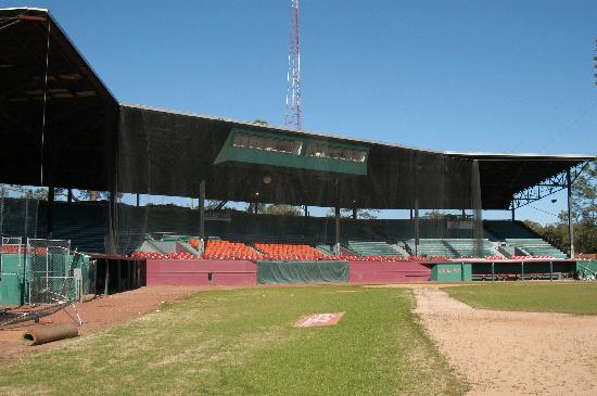 grayson stadium 3