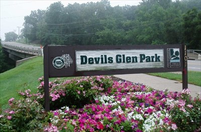devils glen park sign