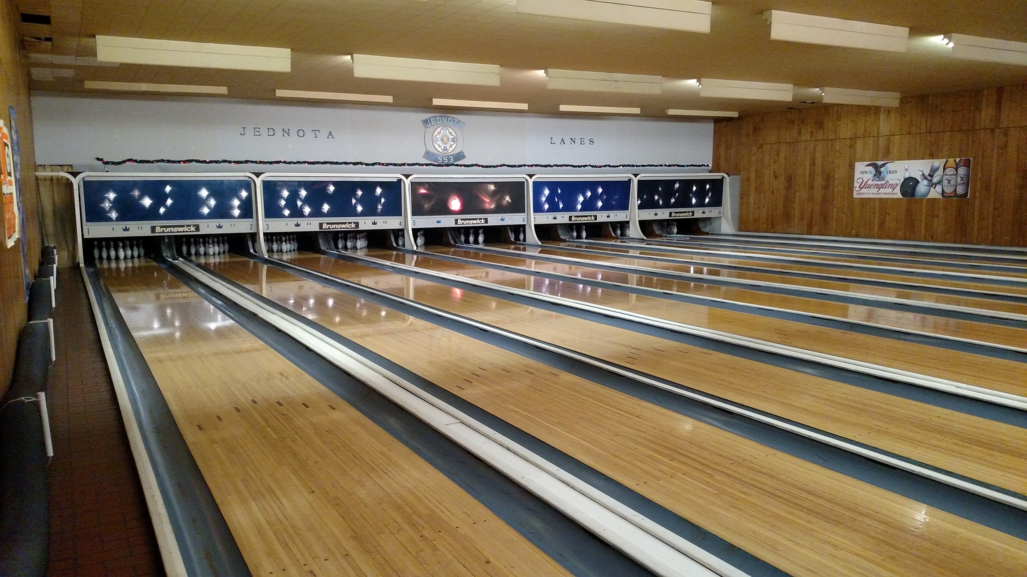 Jednota Lanes 6