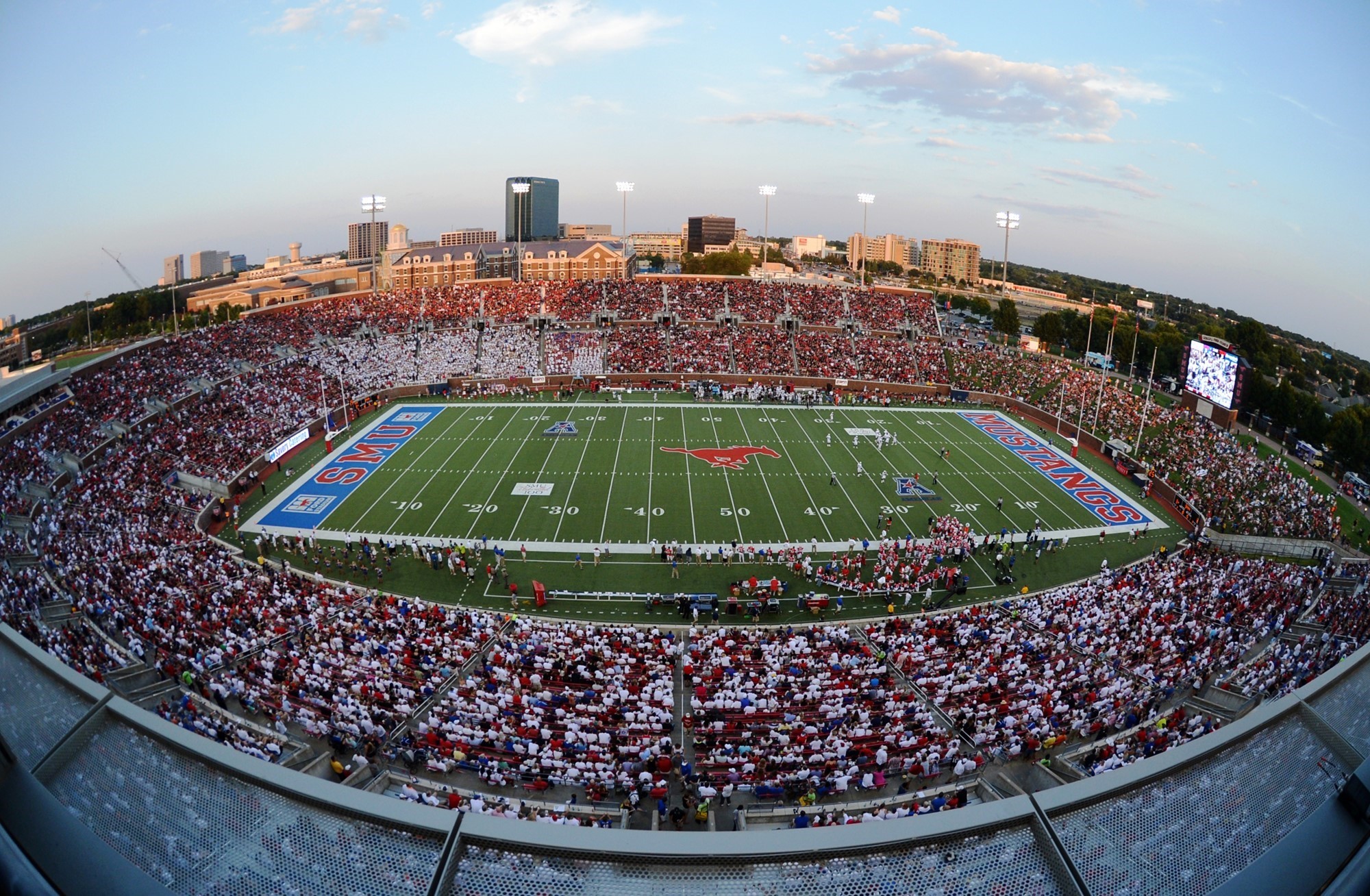 SMU - Gerald J. Ford Stadium 4