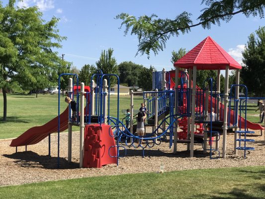 Emil Kissel Park 6