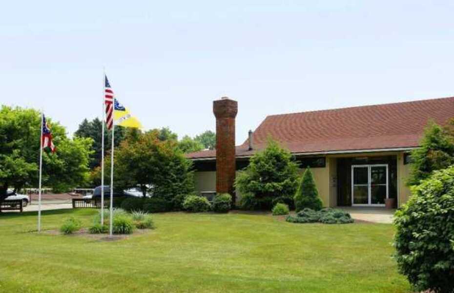 Fox Den Golf Course 4