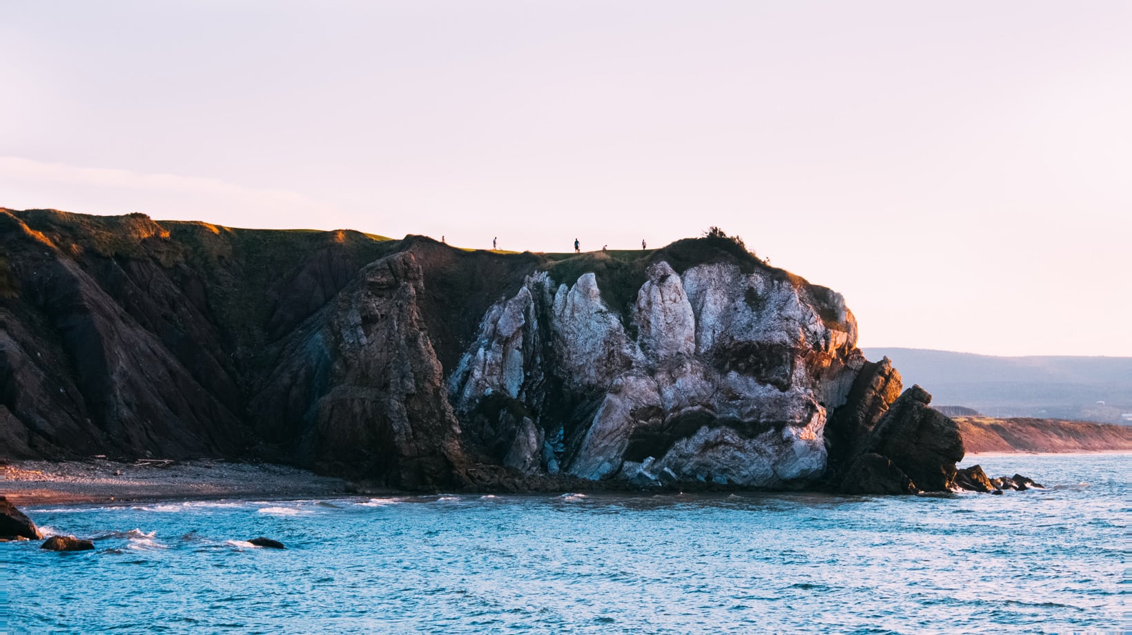 Cabot_Golf_Cabot-Cliffs-Page_Gallery_Hole-16-Cabot-Cliffs-of-Brian-Krehbiel_LR.jpg