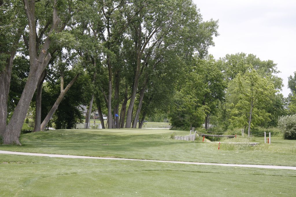 Numark Golf Course2