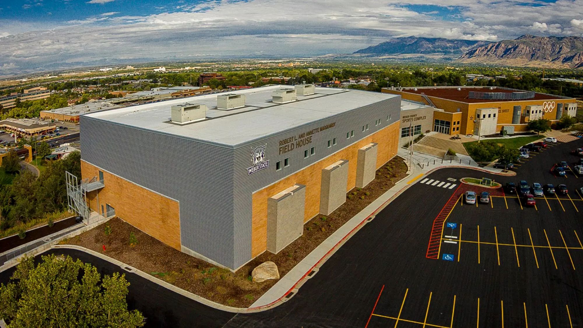 Field house.jpg