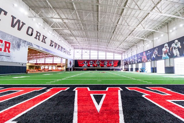 Texas Tech University_Sports Performance Center_09936_2020-small.jpg