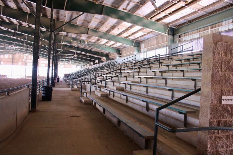 Arena B 4.jpg