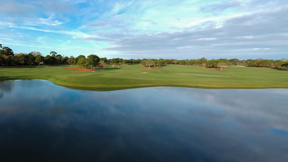Pelican Golf Club 1