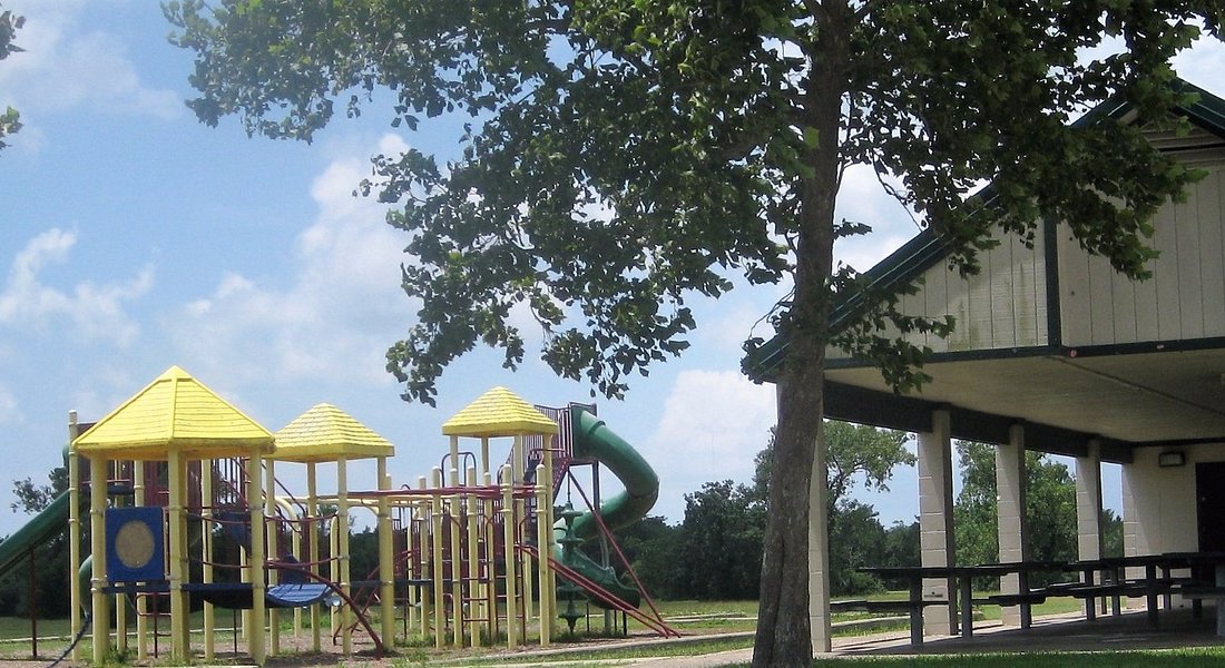 Hitchcock Park 2