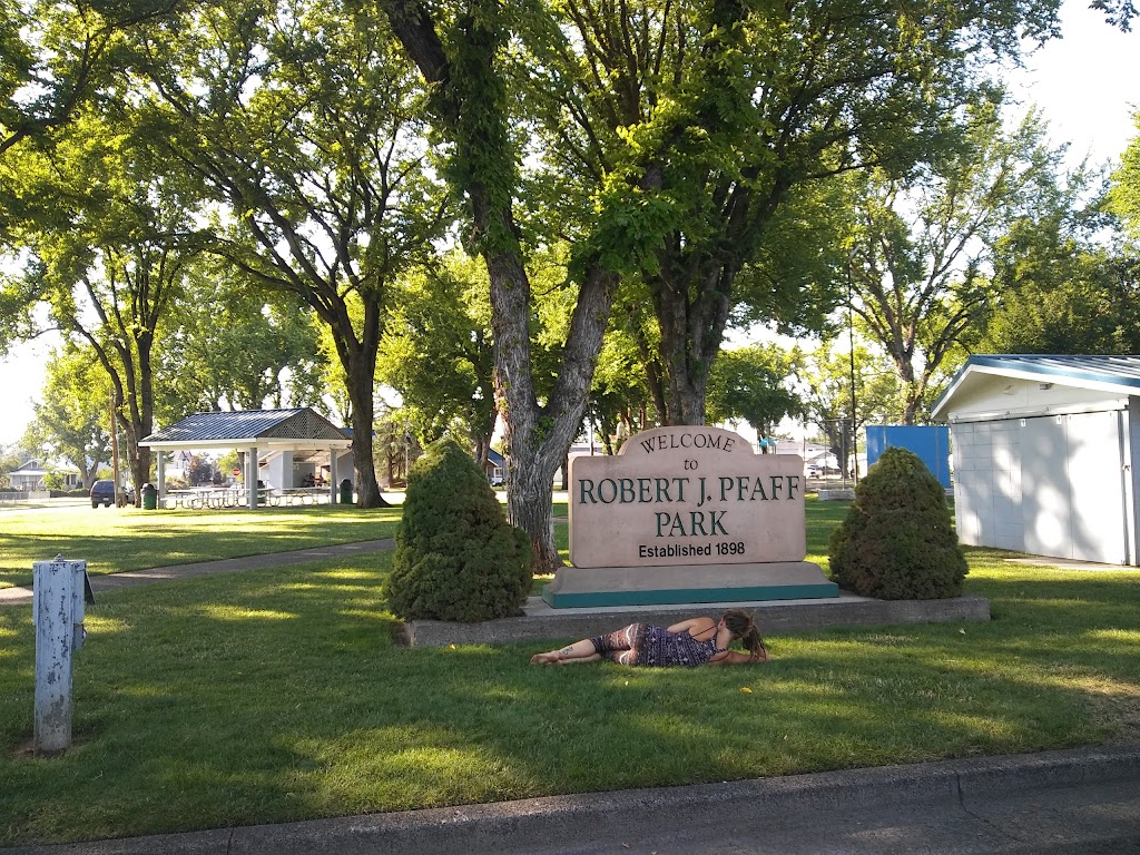 Robert Pfaff Park