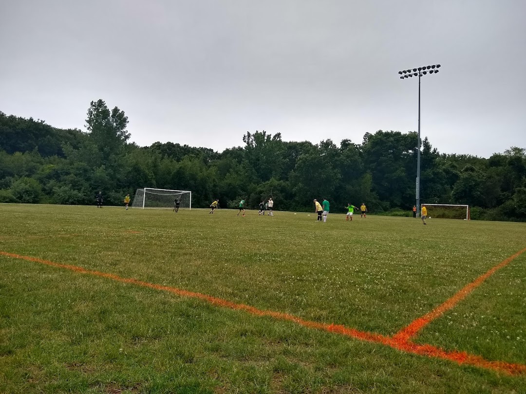 bend street field 4