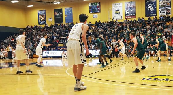 Men's basketball.jpg