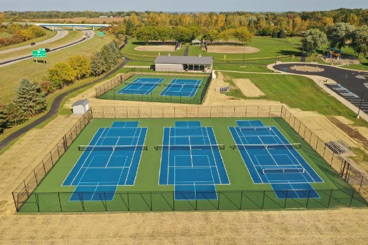 Fabens pickleball.jpg