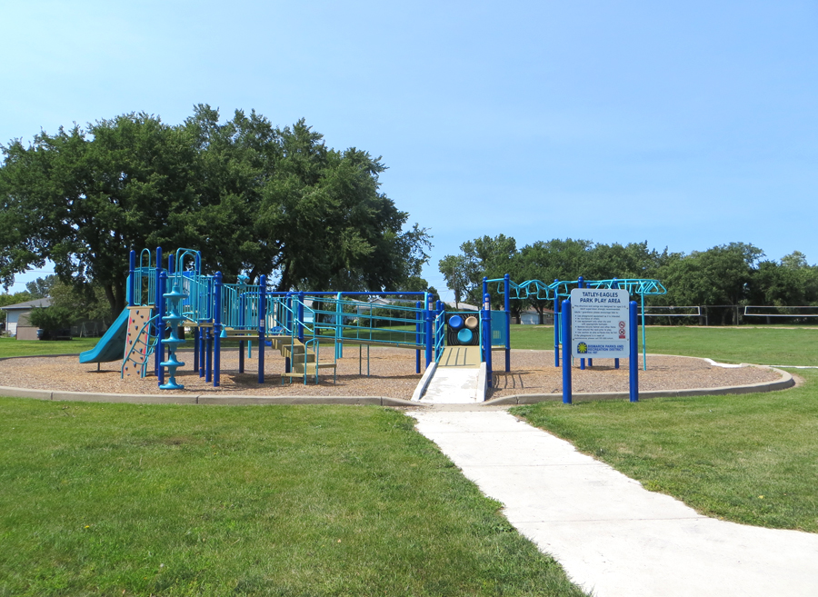 2016-Tatley-Eagles-Park-6.jpg