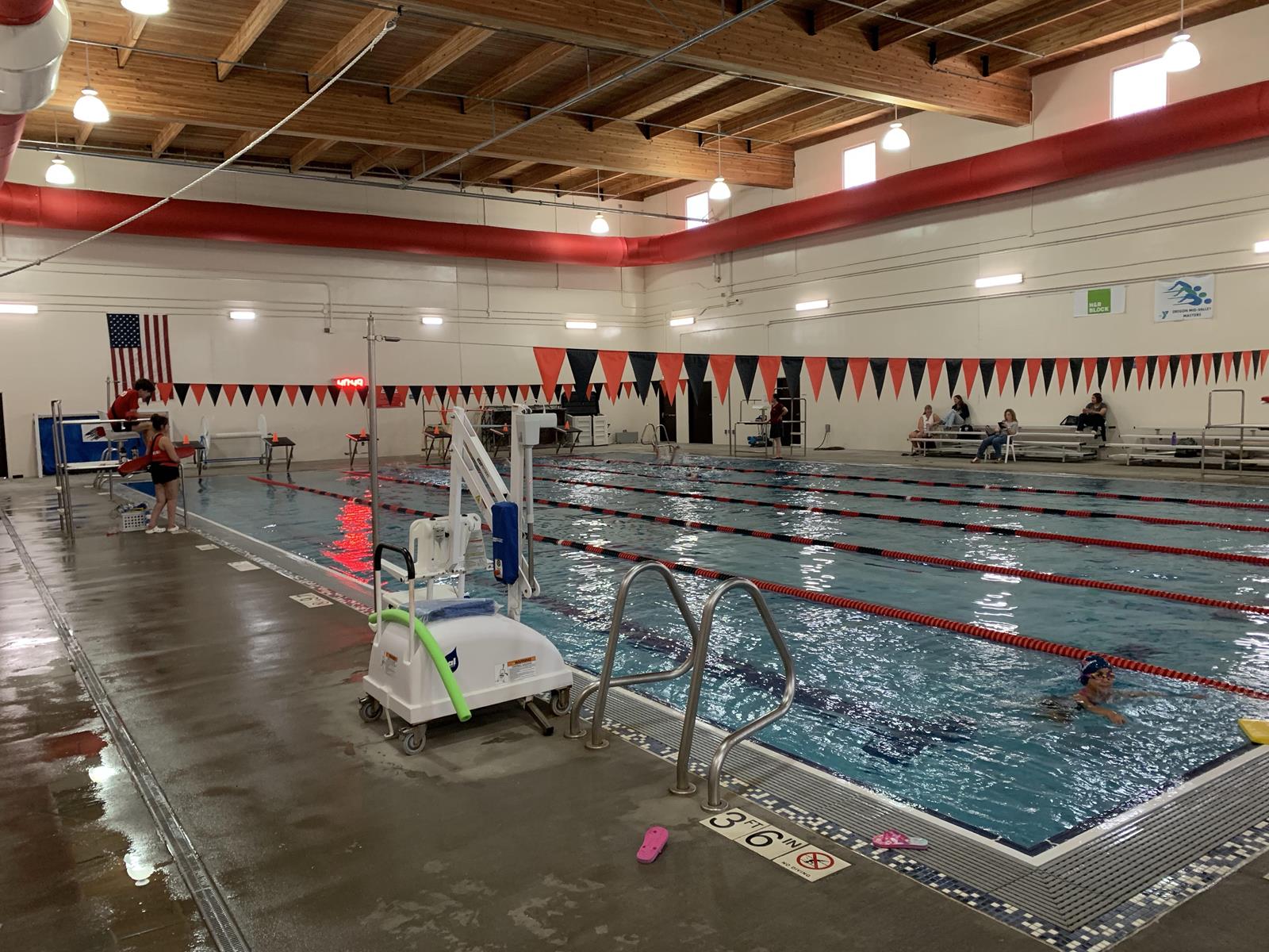 YMCA-pool