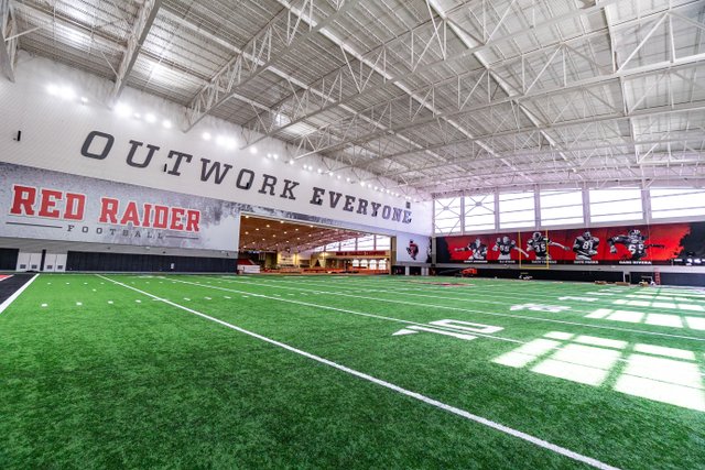 Texas Tech University_Sports Performance Center_09926_2020-small.jpg