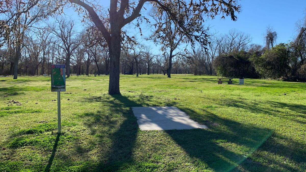 Fox's Bend Disc Golf Course 3