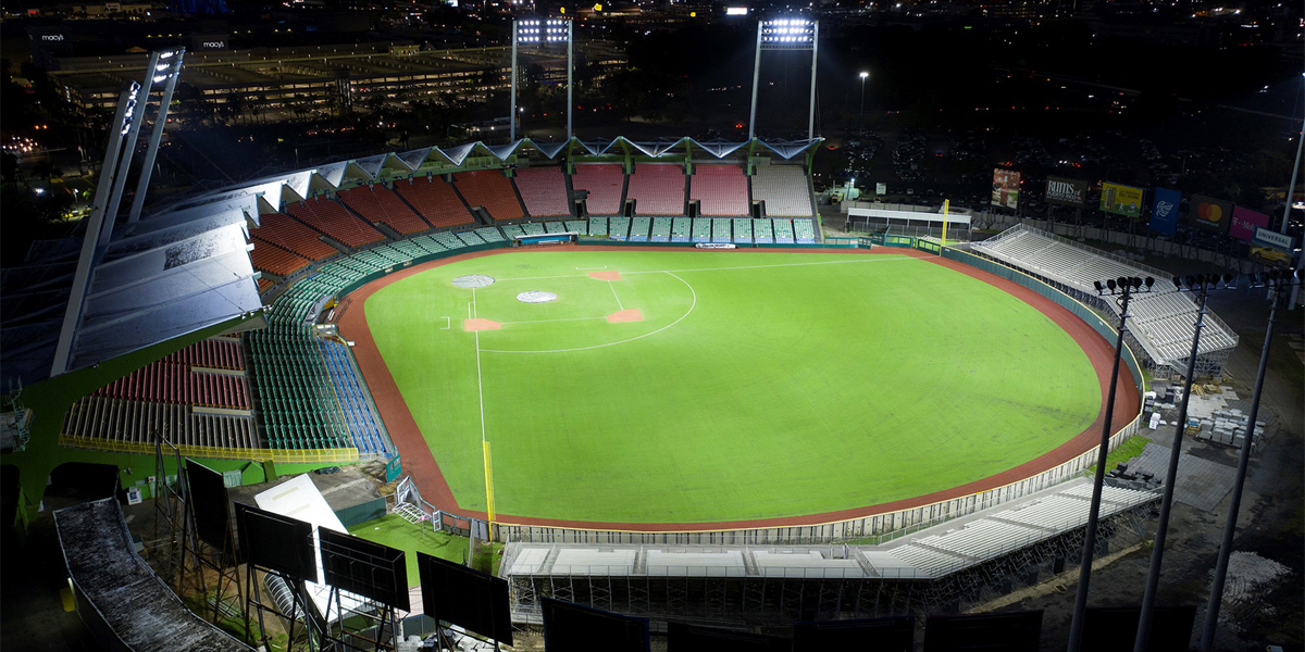 Hiram Bithorn Stadium3