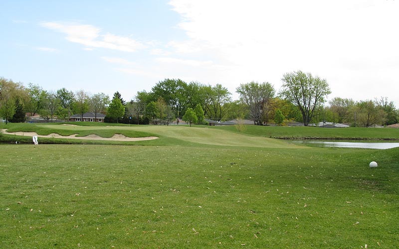 Links & Tees Golf Facility 5