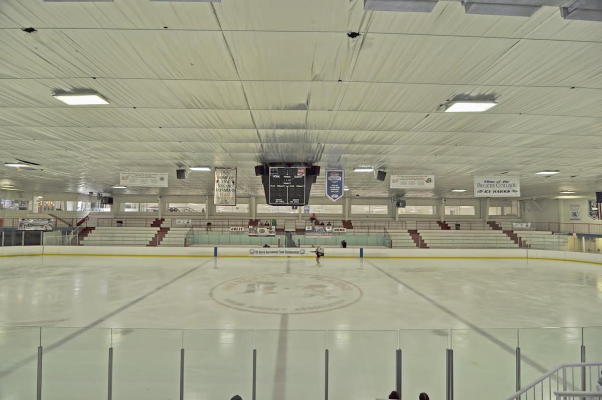 Fidelity Bank Worcester Ice Center 5