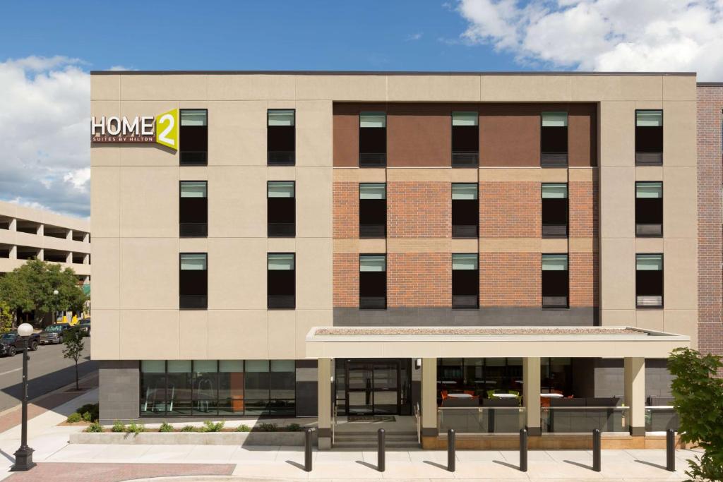 Home2Suites1.jpg
