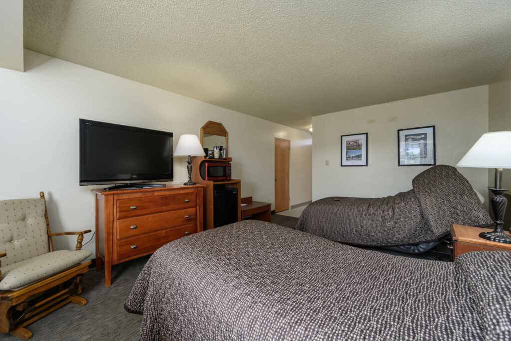 Cocusa-26-Wheelchair-Accessible-Room-1024x683.jpg
