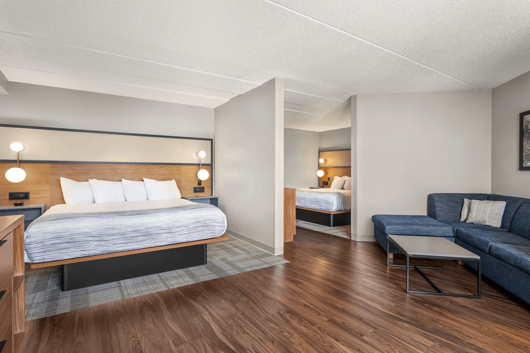 Americinn Room1 (1).png